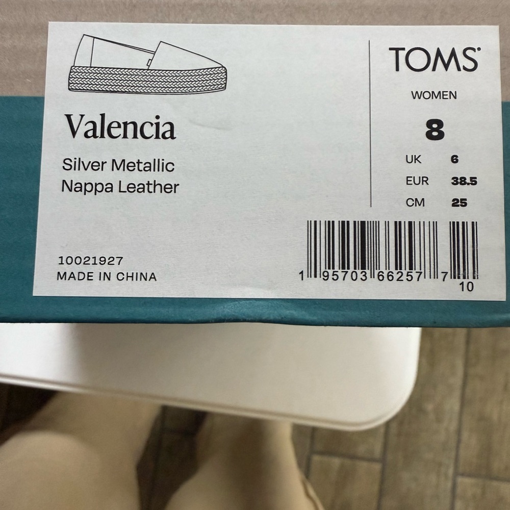 TOMS Women's Silver Espadrille Shoes - Picture 4 of 5